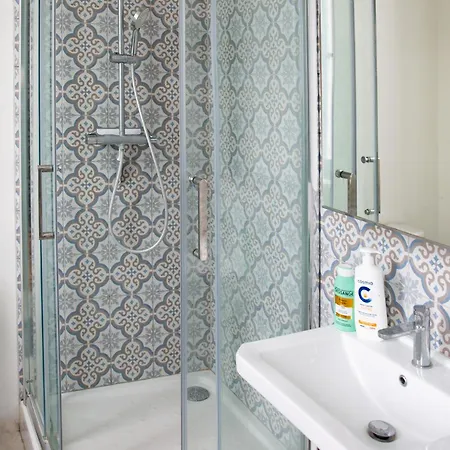 Chateau De Maisonneuve *